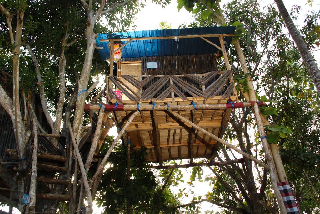 Nyuh Bengkok Tree House Hotel Batununggul Exterior foto
