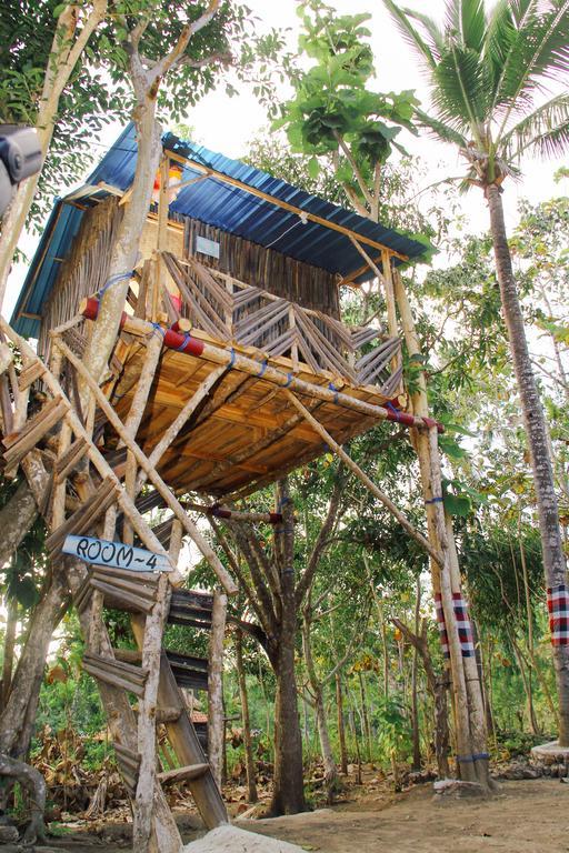 Nyuh Bengkok Tree House Hotel Batununggul Exterior foto